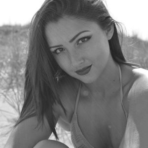 Meet your Posher, Kareen